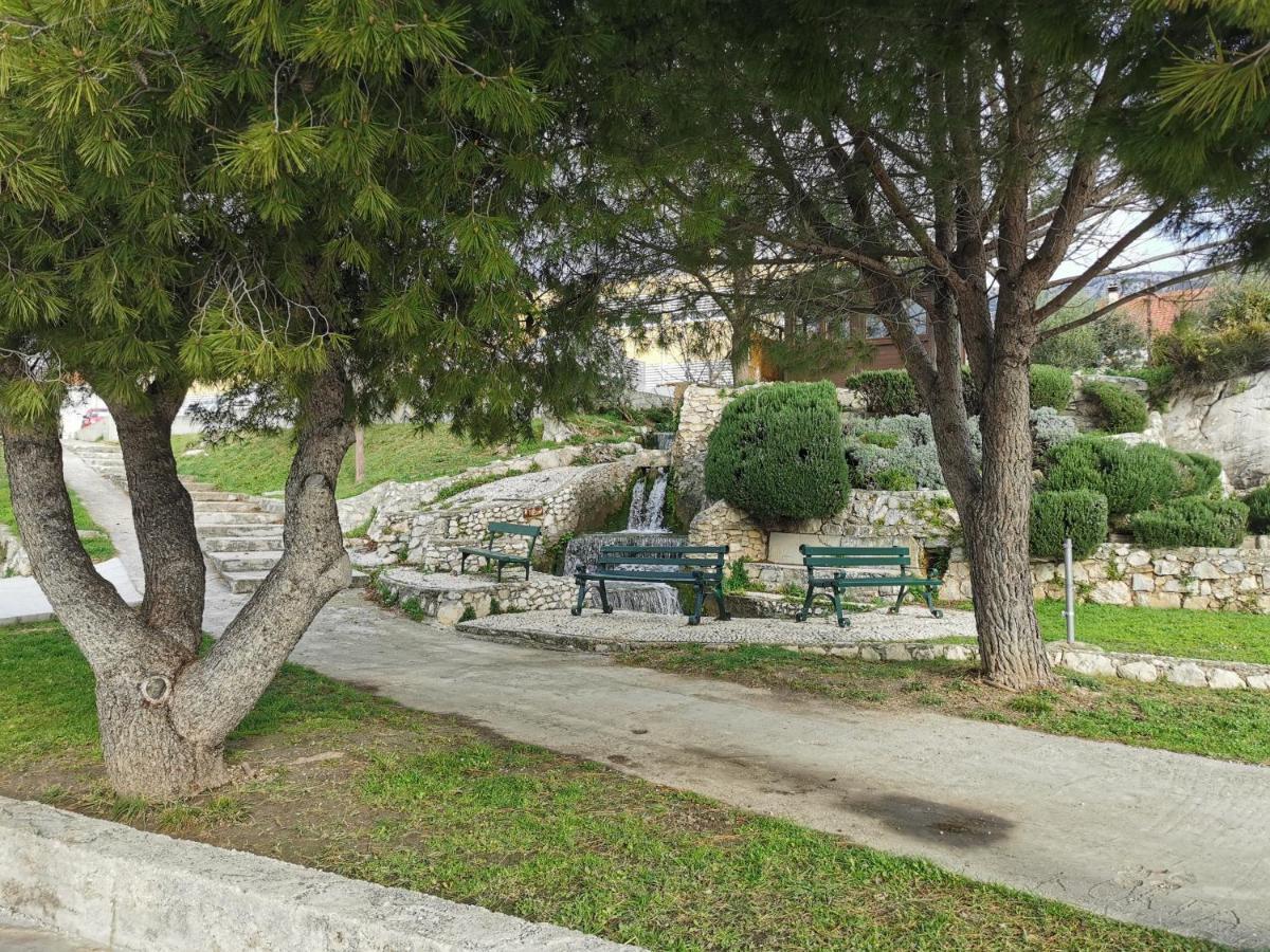 3 Bedrooms Apartman Dmt Kaštela Buitenkant foto